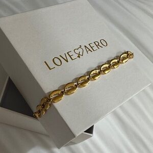 Gold Cowrie Shell Bracelet